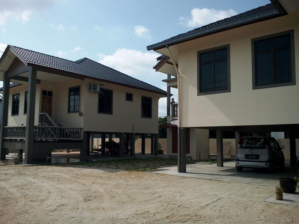 Willa Teratak Tok Wan 1 And 2 Kota Bharu Zewnętrze zdjęcie