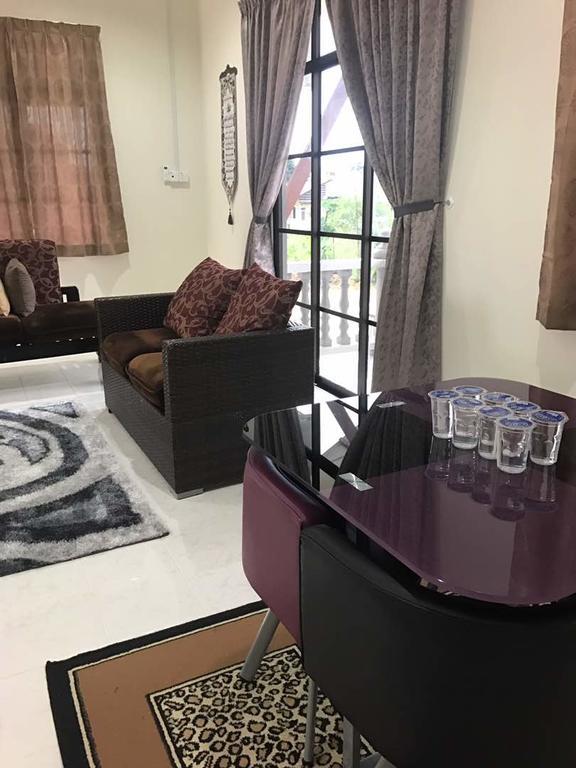 Willa Teratak Tok Wan 1 And 2 Kota Bharu Pokój zdjęcie